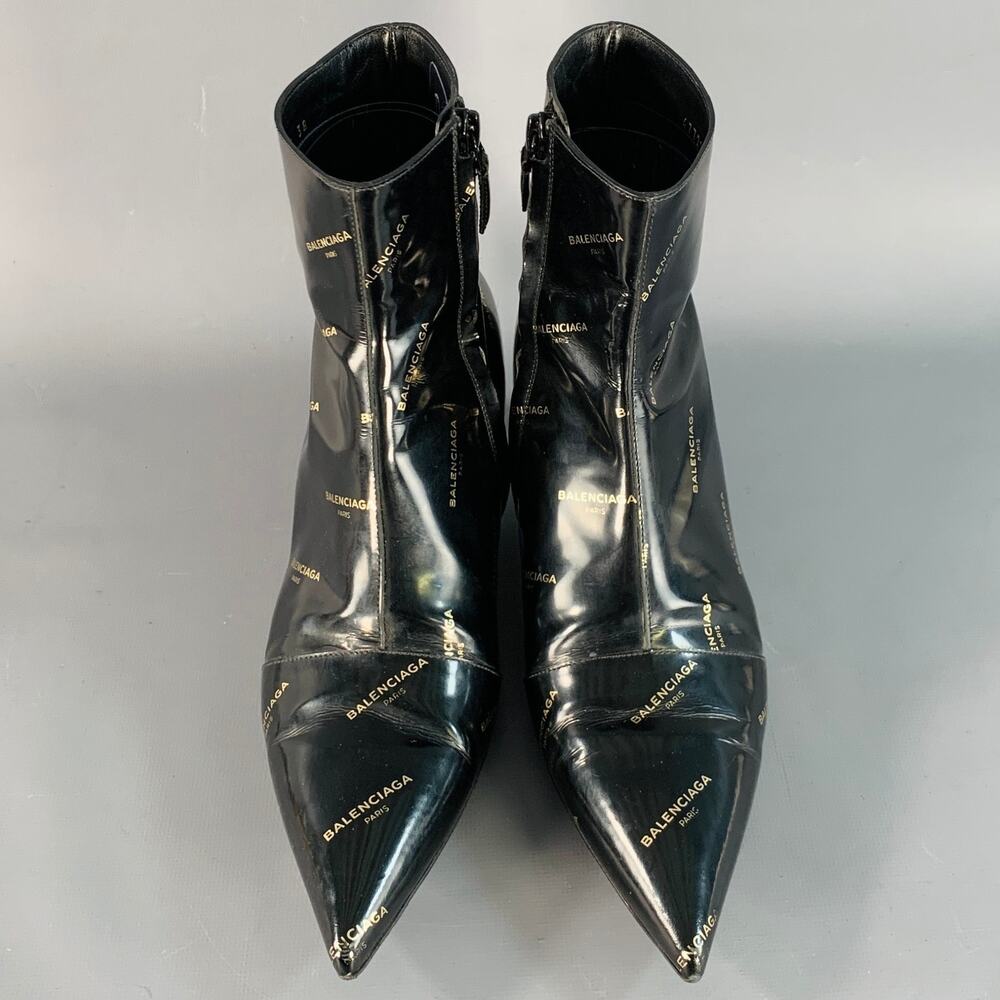BALENCIAGA Size 8 Black Gold Logo Patent Leather Ankle Kitten Heel Boots - Picture 4 of 9